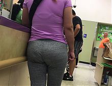 Sexy Latina babe in tight spandex